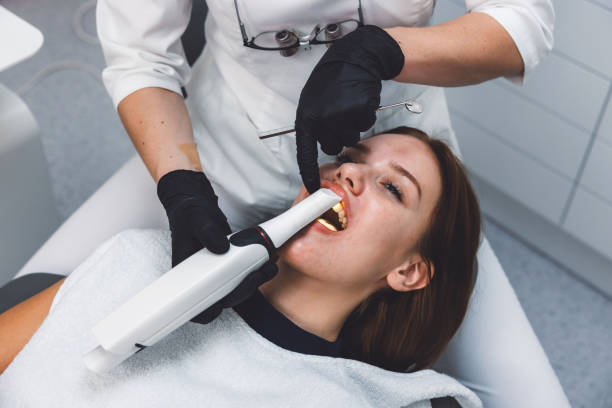 Best Urgent Dental Care in Loughman, FL